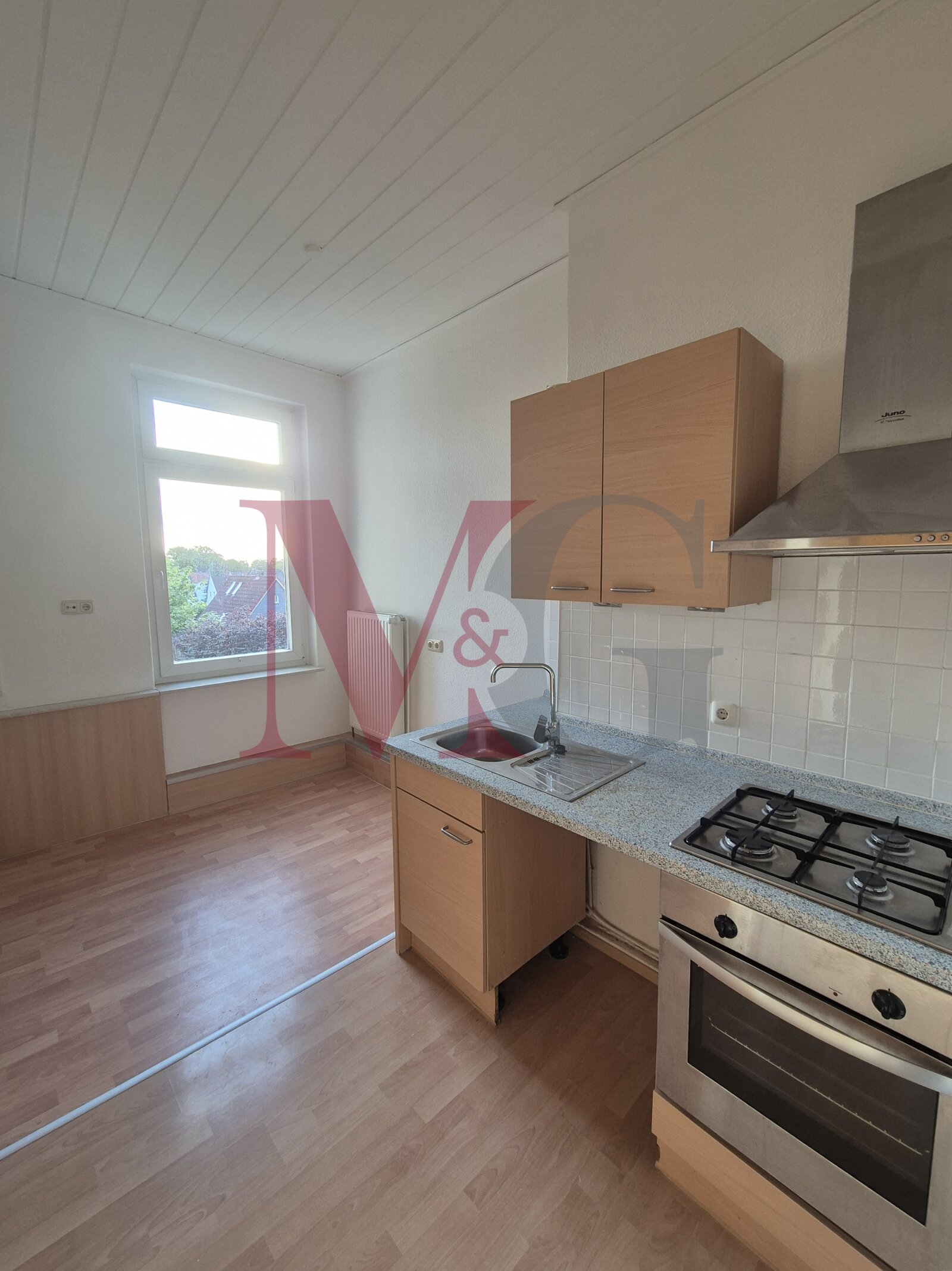 Renovierte 3 - Zimmer Wohnung mit EBK im Bant