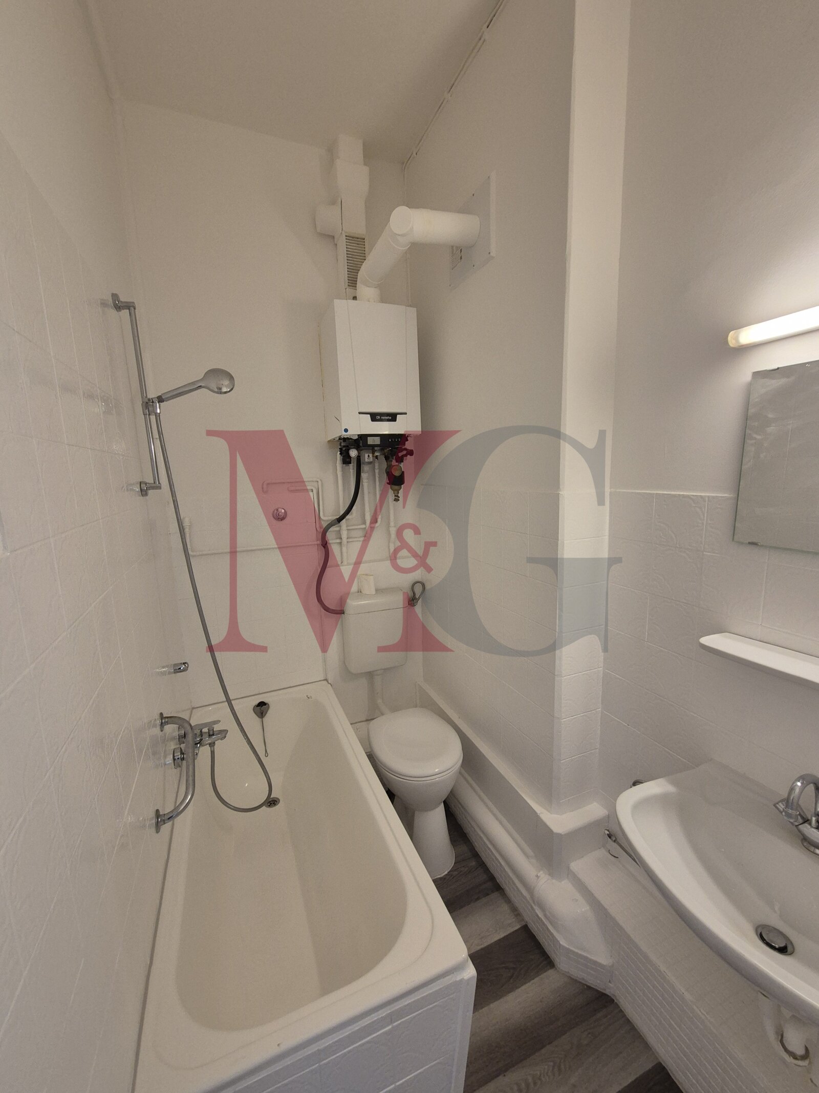 Renovierte 3 - Zimmer Wohnung mit EBK im Bant