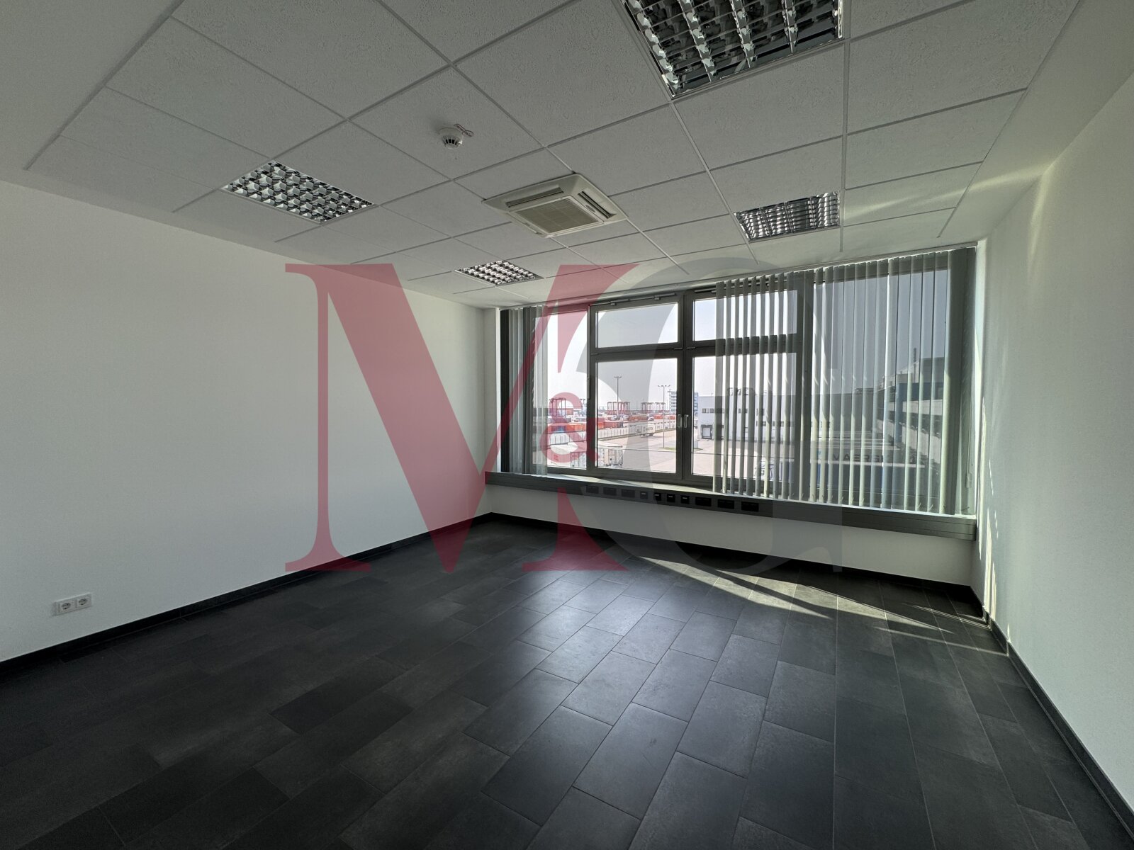 Exklusive Büroflächen am JadeWeserPort zur Miete