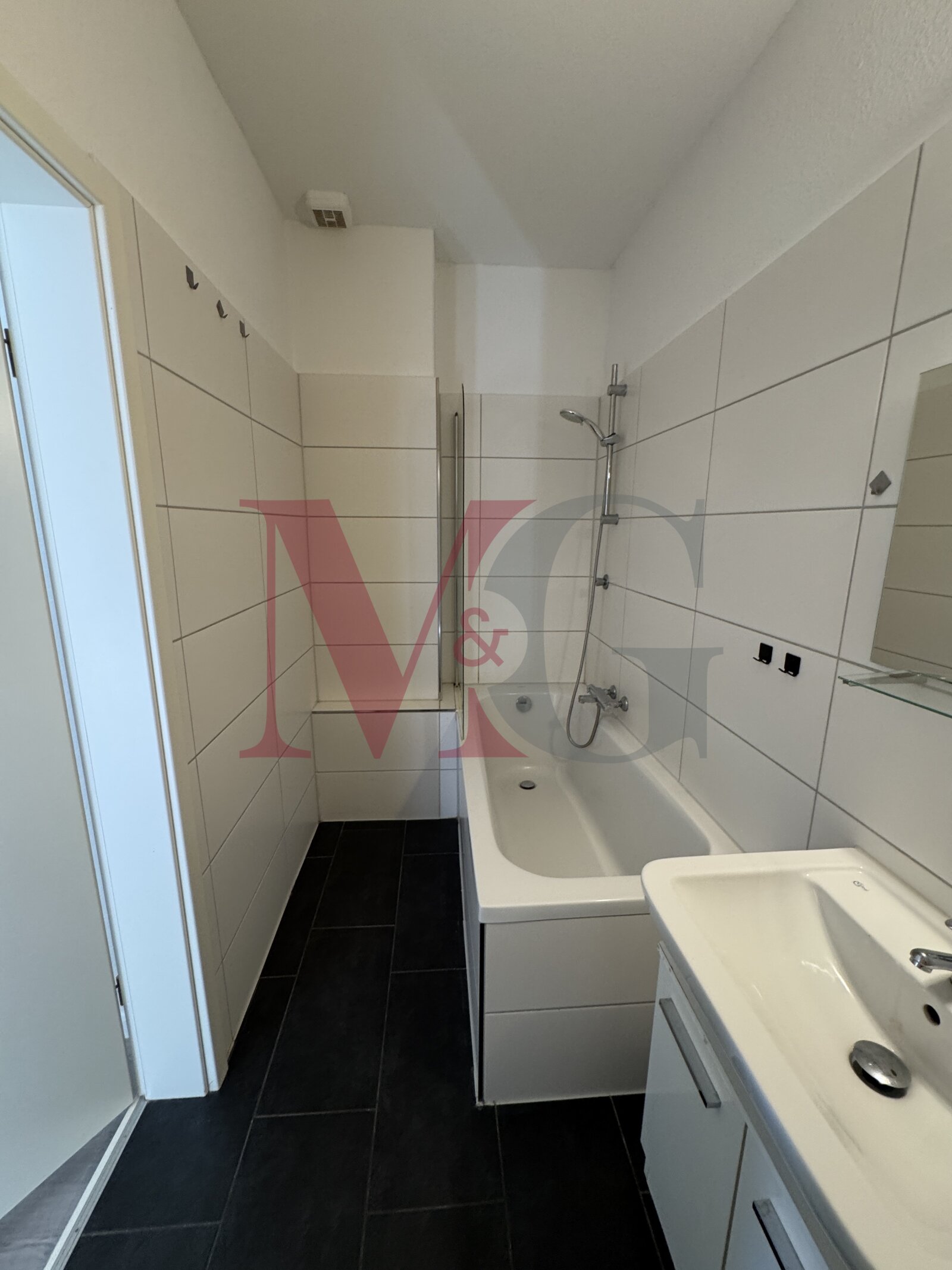 Schöne 4 Zimmer Wohnung in der Innenstadt