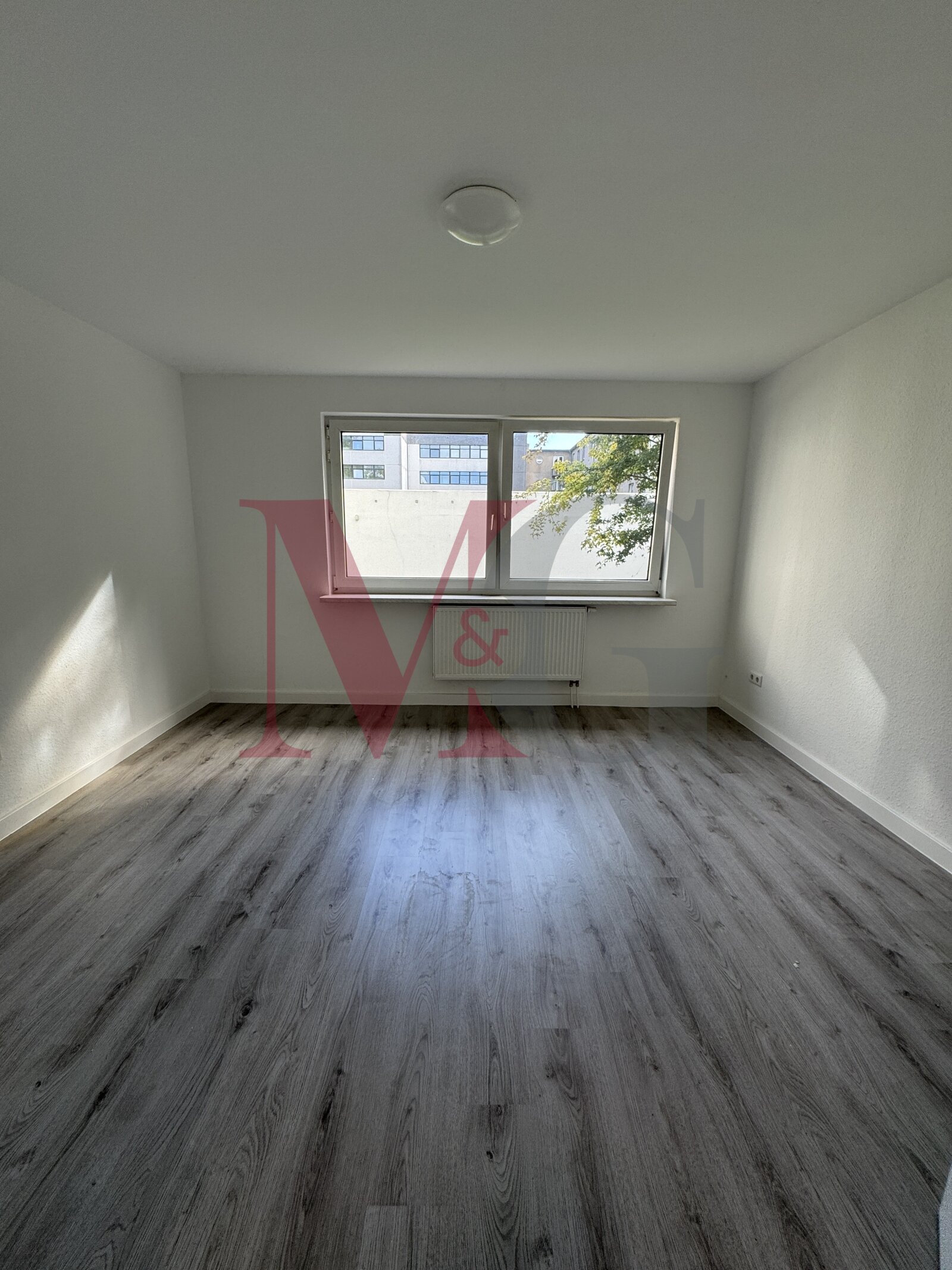 Moderne 3 - Zimmer Wohnung in Heppens 