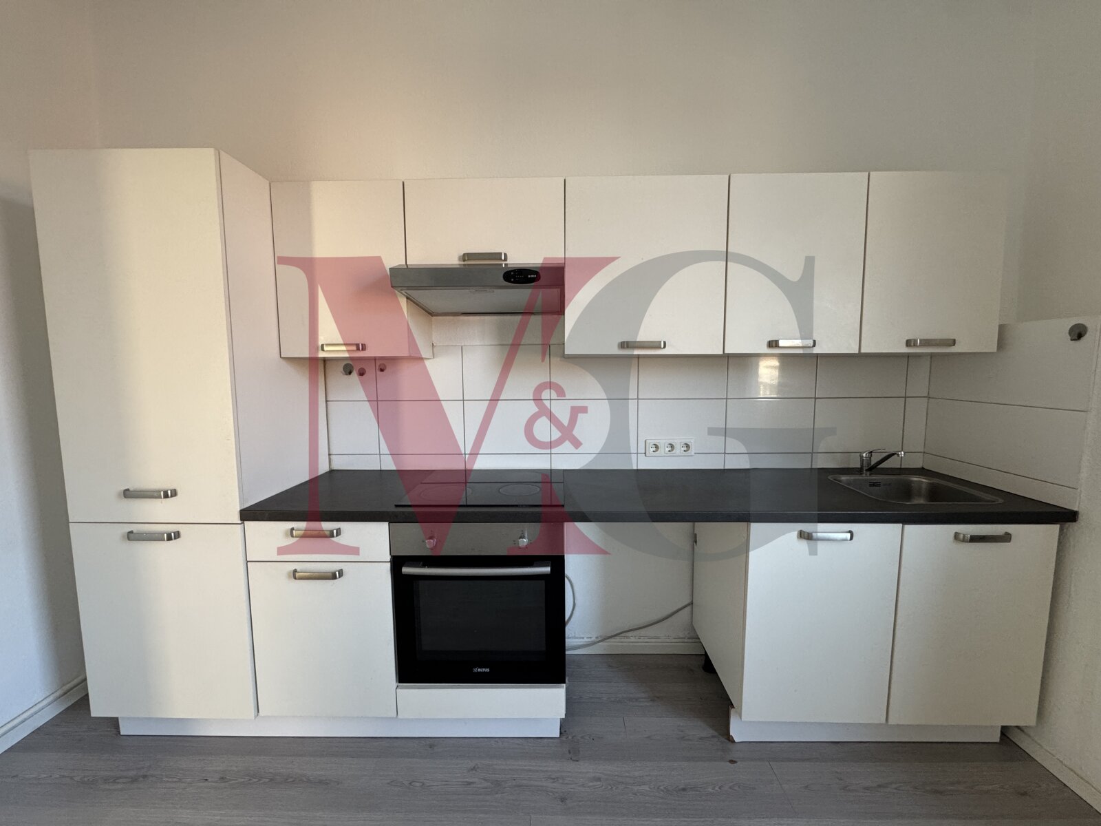 Schöne 3,5 Zimmer Wohnung mit Einbauküche