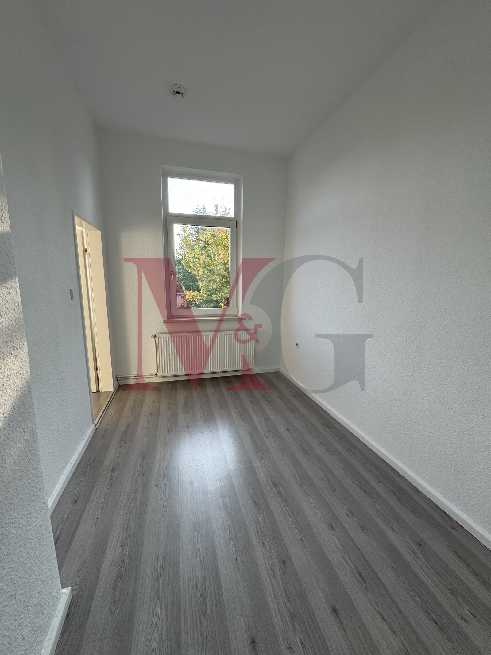 Schöne 3,5 Zimmer Wohnung mit Einbauküche