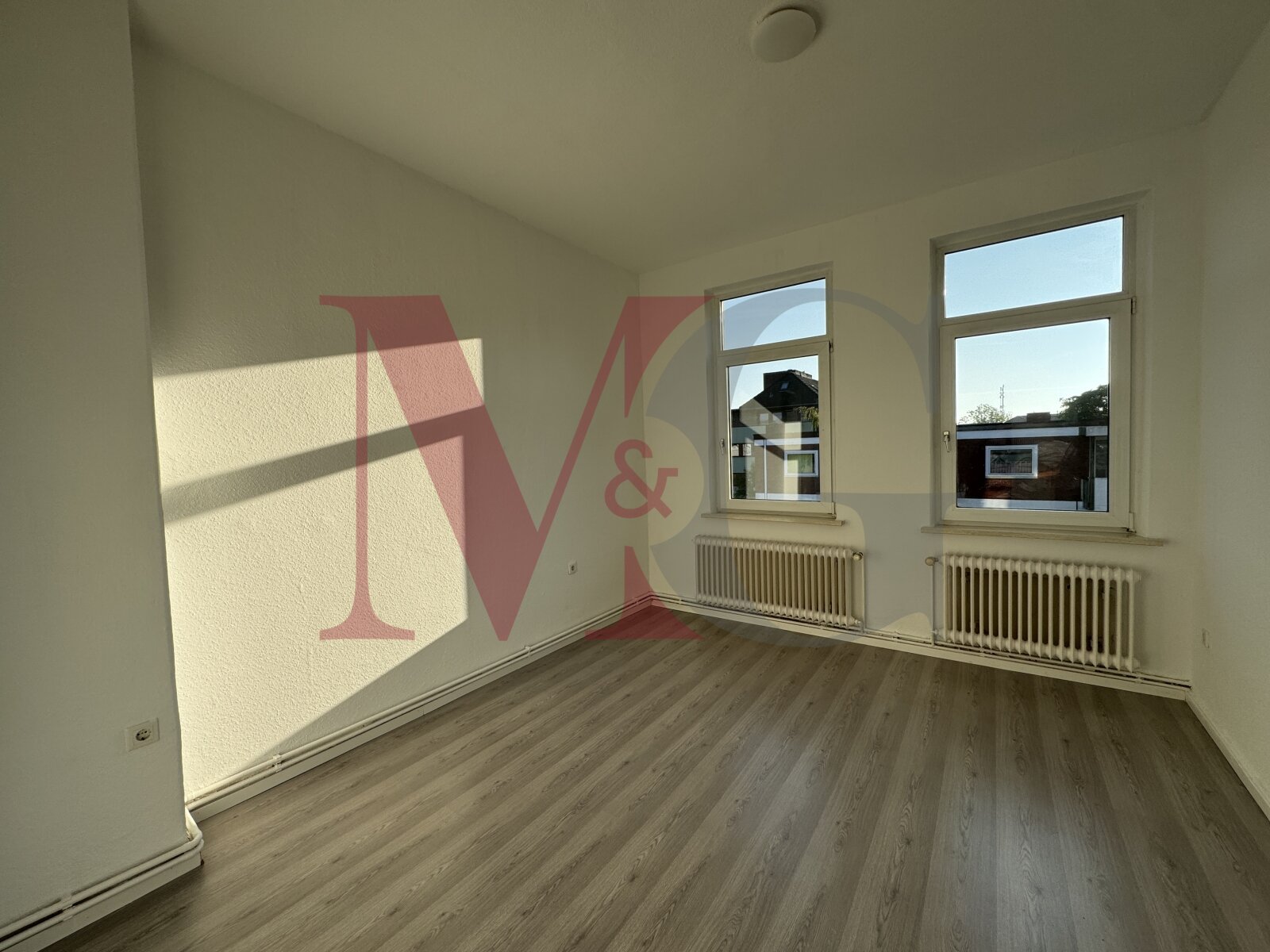 Schöne 3,5 Zimmer Wohnung mit Einbauküche