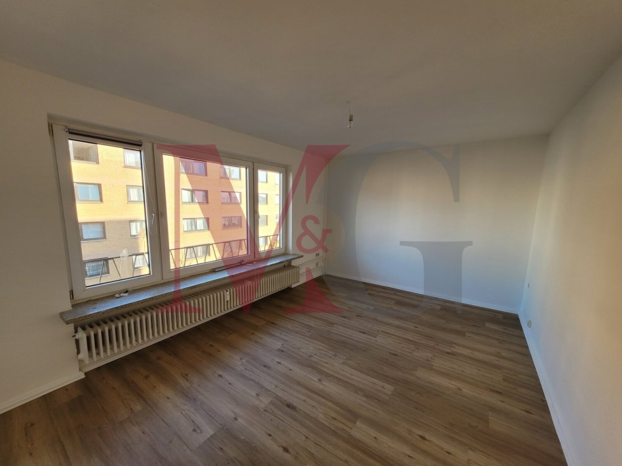 Wohn-/ Schlafzimmer Wohn-/ Schlafzimmer