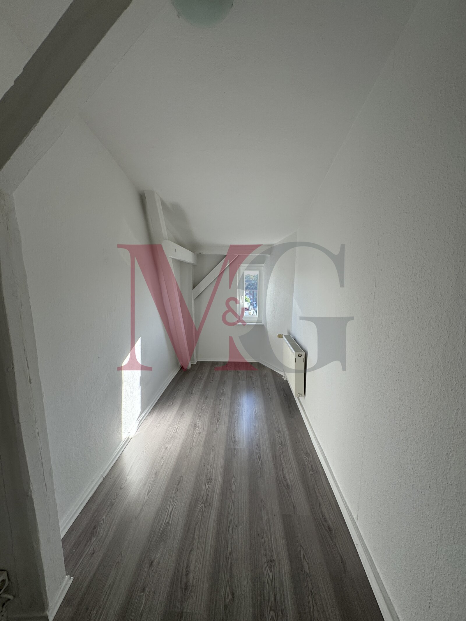 Kinder- / Arbeitszimmer Kinder- / Arbeitszimmer
