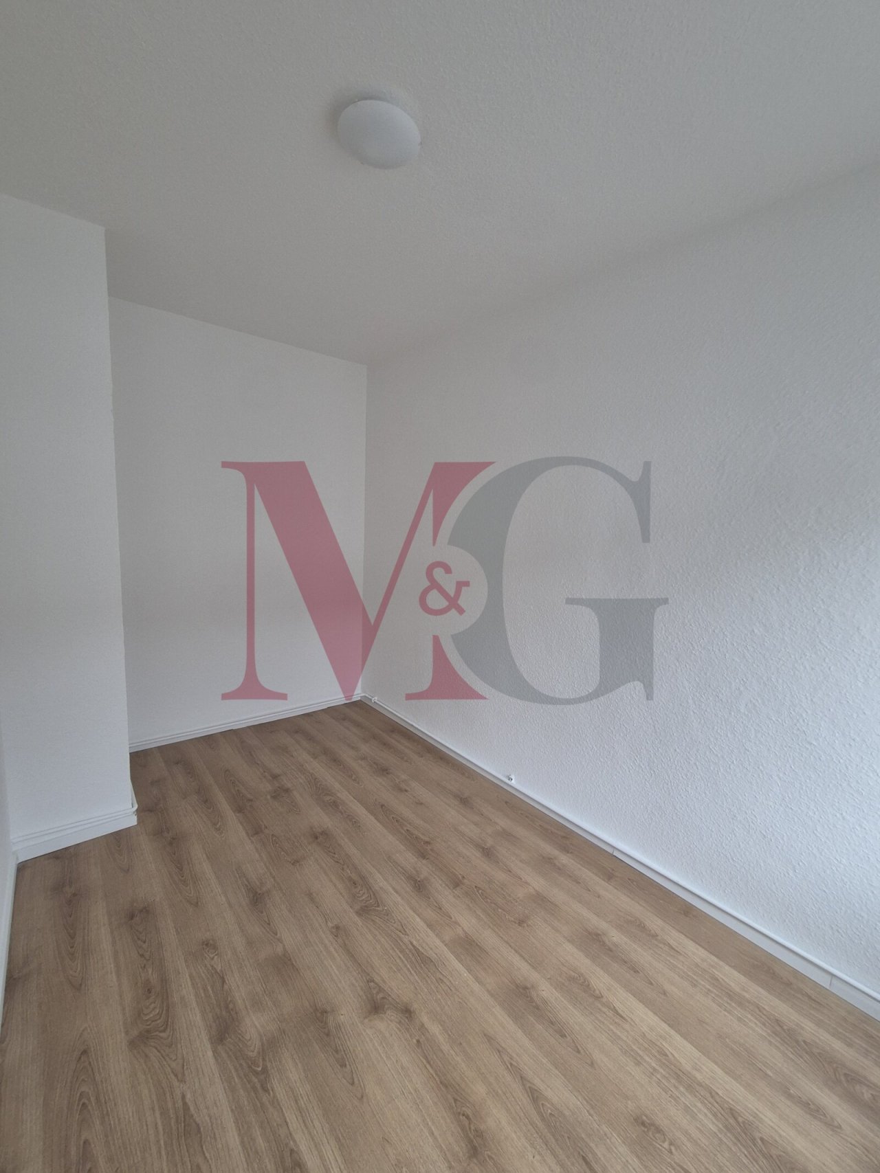 Arbeits-Ankleidezimmer