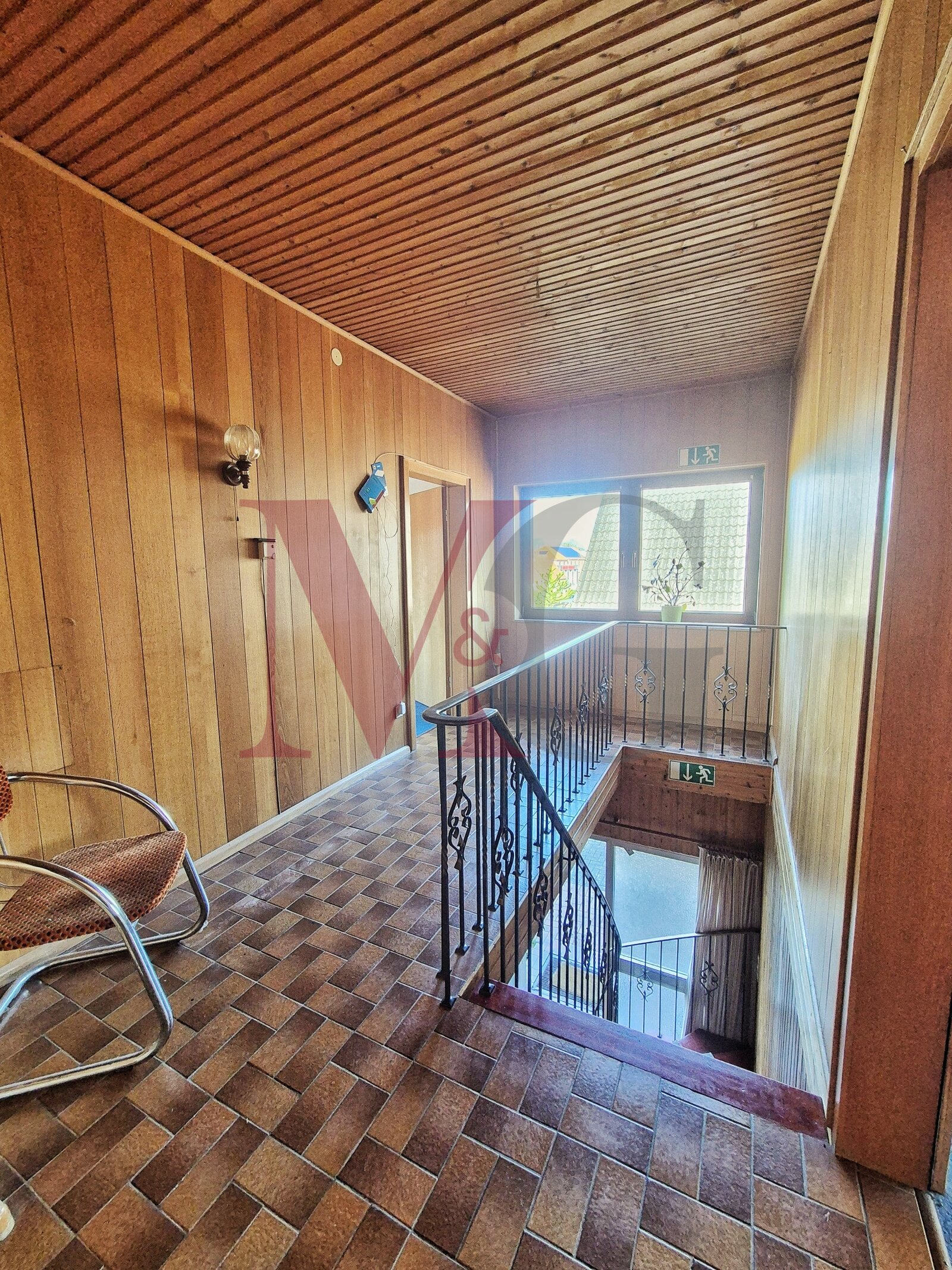 Flur Haus2 (2)
