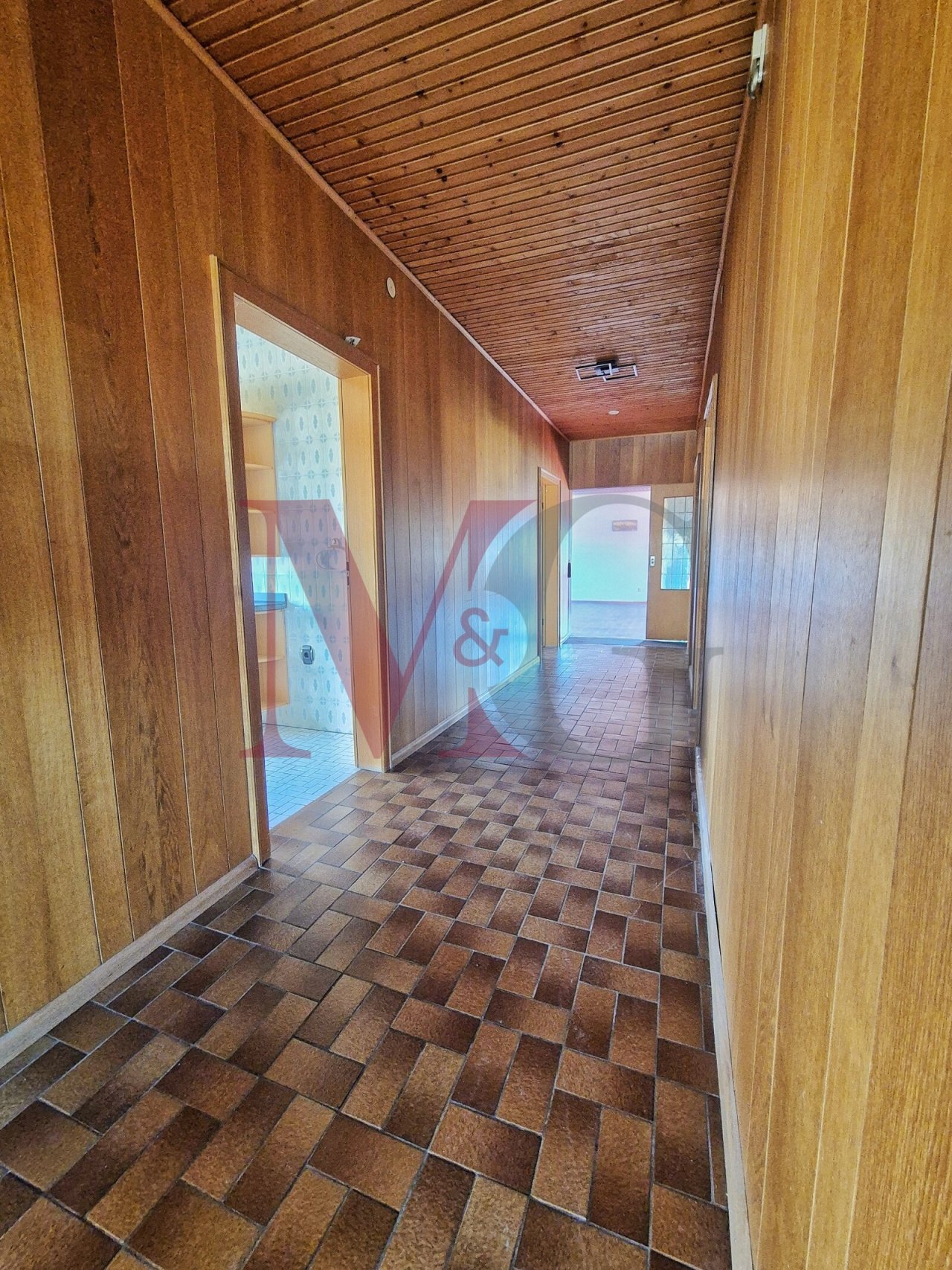 Flur Haus2