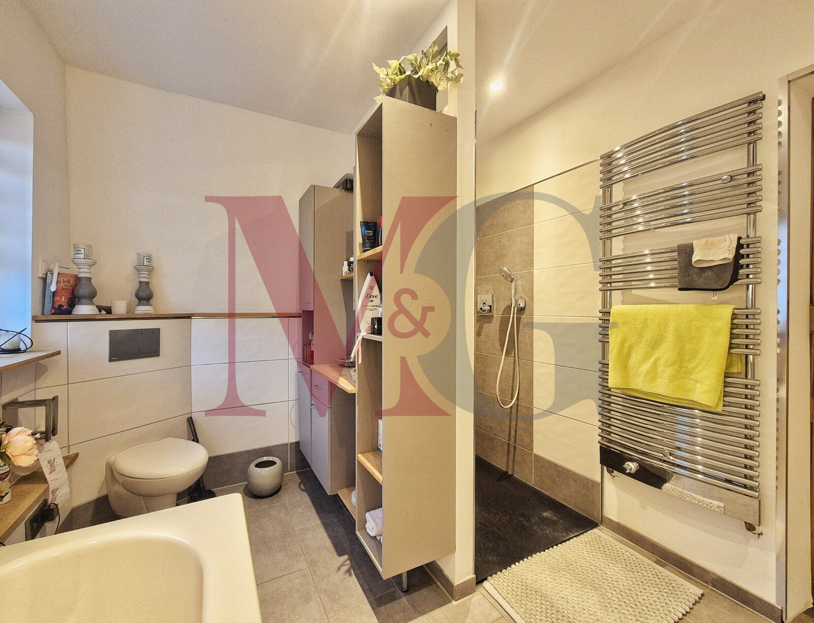 Badezimmer OG Haupthaus
